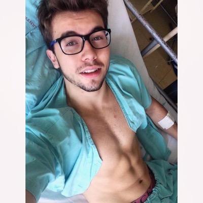 Sou uma das doidinhas que gosta do Carlos ❤️