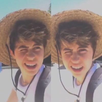 bae acc: @nashgrier