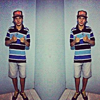 procure sempre motivos para sorrir :D !!  whatsapp = 4884887738 !! Snapchat = fala_maicon !! instagram = @__magrin_