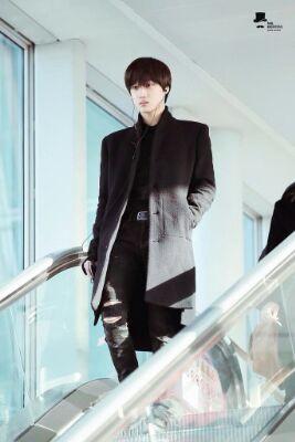 @dxoxo_hyeri's hot and sexy husband  ❤