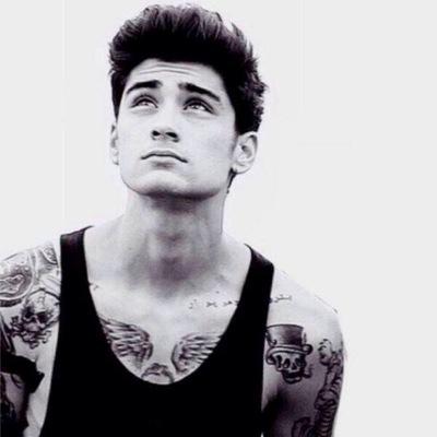 Zayn Malik is life. FAN SINCE 2010. love you boys (WWAT 7/6/2014)(OTRAT 6/6/15)