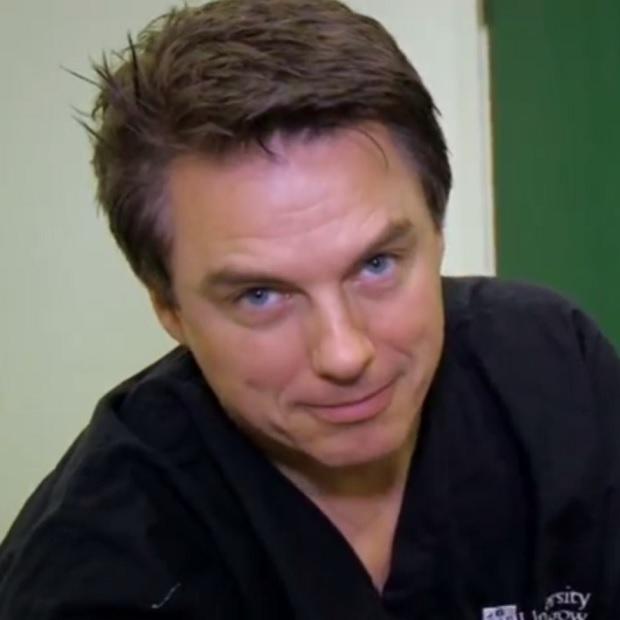 Fan de Torchwood, dr Who, Chris Hemsworth, Henry Cavill, John Barrowman, Luc Arbogast, fantasy, lectures, jeux vidéos, musique classique, opéras et photographie