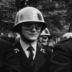 eternel_enculer's profile picture. 