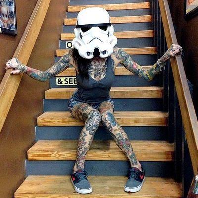 Follow EDM FAMILY