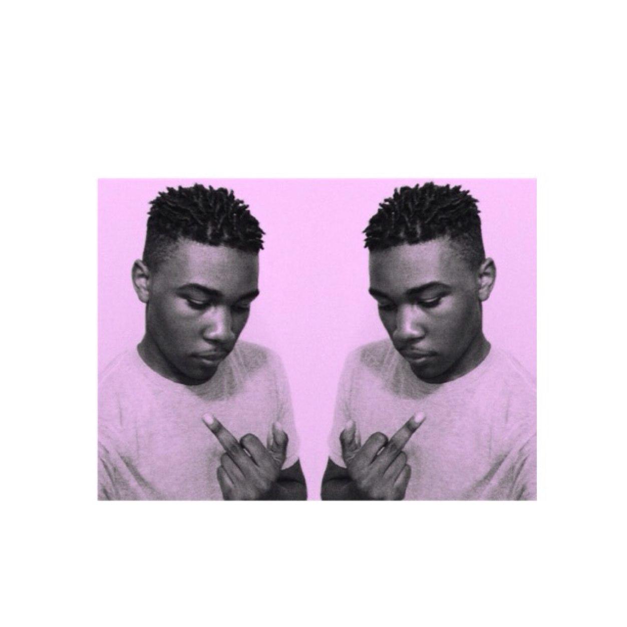 16 year old rapper/producer Kxnglvstforever@gmail.com