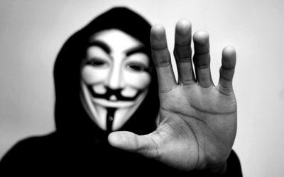 Your's #AnonHarvest #WhiteHat stopping Cyber Criminals #BlackHats Justice will be served. #ExpectMe Fucks. Helping @FBI