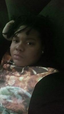 ILuV_BOSSbitchz's profile picture. Don't want nobody but her kissin on my tattoos