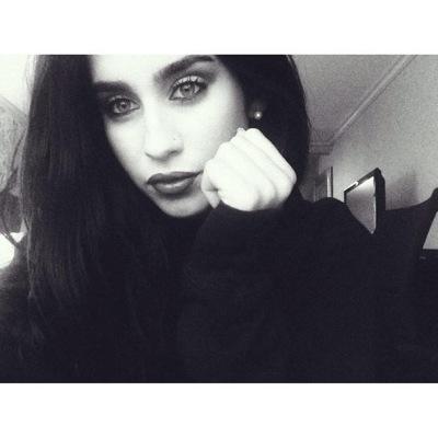Aye im lauren talk to me im bored asf bruh pretty much and baddy bad girl  Taken : by my best girl Gay