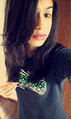 sabrina Marchioli .. directioner e belieber . 1.4  anos   solteira .