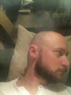 einarstavfeldt's profile picture. Father, musician, teacher in psychology and English with an interest in games, running, muay thai, reading and communication.