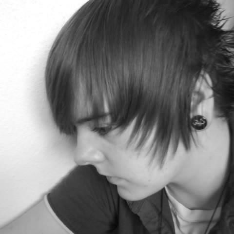 cosplayer, artist. musician, gamer