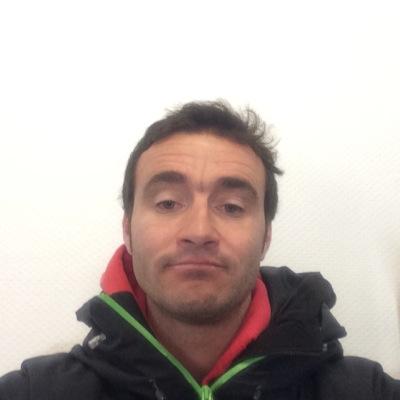 extremebeany's profile picture. Working for Crystal Ski in the Southern Alpes. Getting to grips with twitter!