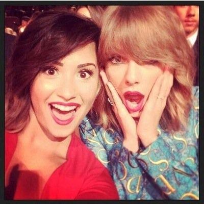 ❤️Razões dos meu sorrisos❤️ @ddlovato @AllyBrooke @taylorswift13
