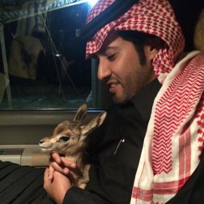 كن فيلسوفاً حكيماً ولاكن لا تنسى أن تكون رجلاً.