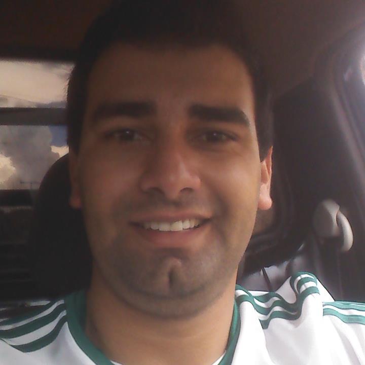 Engenheiro Agrônomo, paulista, torcedor da S.E.Palmeiras !!!