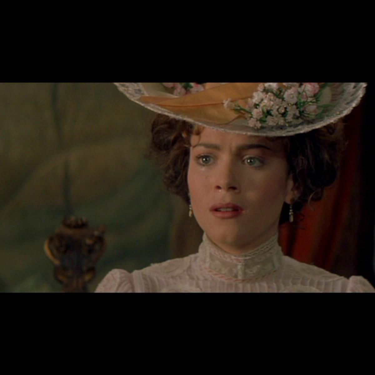 lysanderbae's profile picture. Lysander's bae | BFFs with Helena xxx