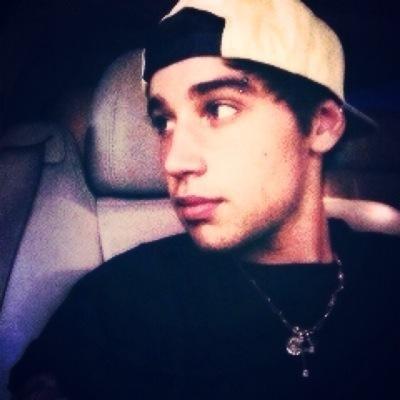 JaisButt_1's profile picture. @jais_asshole