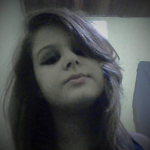 CRobertacamilly's profile picture. Ser Rebelde é ser você mesmo e não respeitar as regras só porque elas são regras  Ser Rebelde é pensar com a sua própria cabeça. eu sou rebeldes a vida toda.