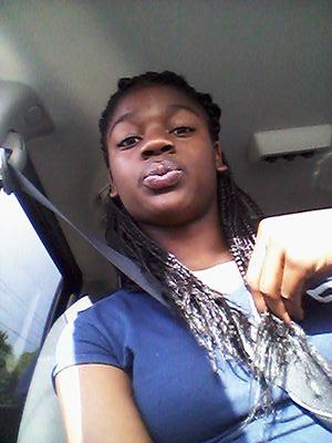 Destiny74220140's profile picture. 