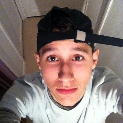 17ans en pro commerce #Team92 Snap: floriand92250 fb; Florian duval