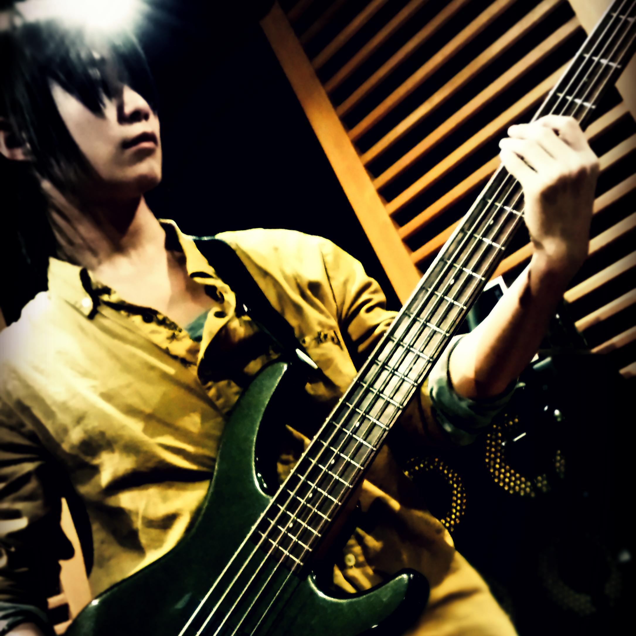 WeakDaze(@WeakDaze_Band) Bass//