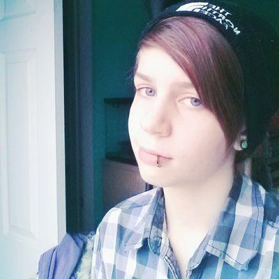 I don't use this account anymore. My new account is @SnuggleMePls