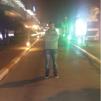 serkanincel8's profile picture. 