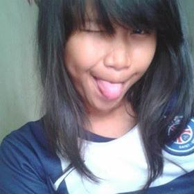 Mari berteman
siapapun itu welcome 
Butuh teman bukan musuh^_^