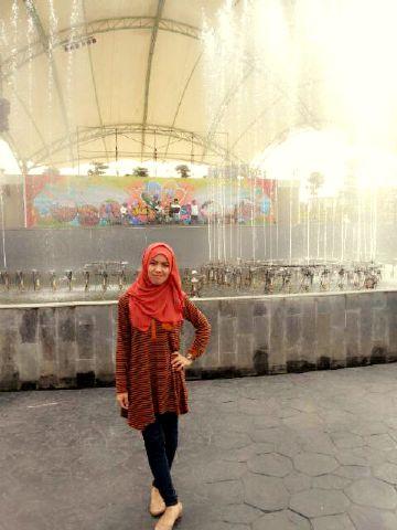 nishakhaerunisa's profile picture. My life is beautiful same like me :)