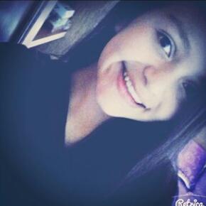 Soy De los que confia demuestra y espera
Pero tambien se callar reir  y no perder el tiempo!
(Ali)