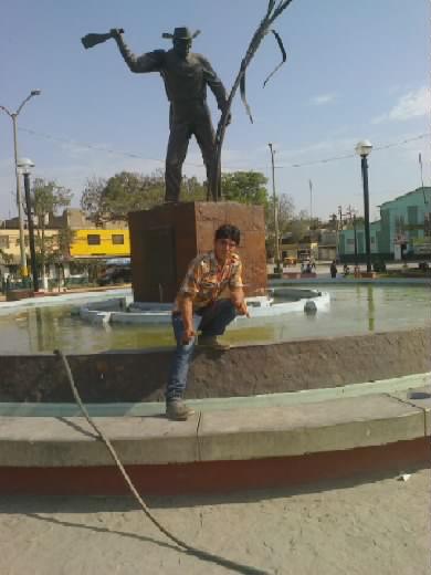 Jose53831333's profile picture. 