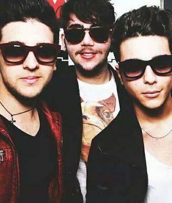 MundoIlVolover's profile picture. Fã Clube Brasileiro dedicado ao Trio Il Volo, Piero Barone Gianluca Ginoble Ignazio Boschetto. since: 18/06/12. Seguido por Gianluca 23/01/13 e Ignazio 18/06/13