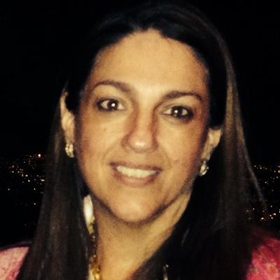 Ex-Directora para América Latina Caribe de Unfpa, Naciones Unidas.
Ex-Directora Global de Cooperacion SSC
Representante en Malasia y Tailandia
Disfutando Retiro