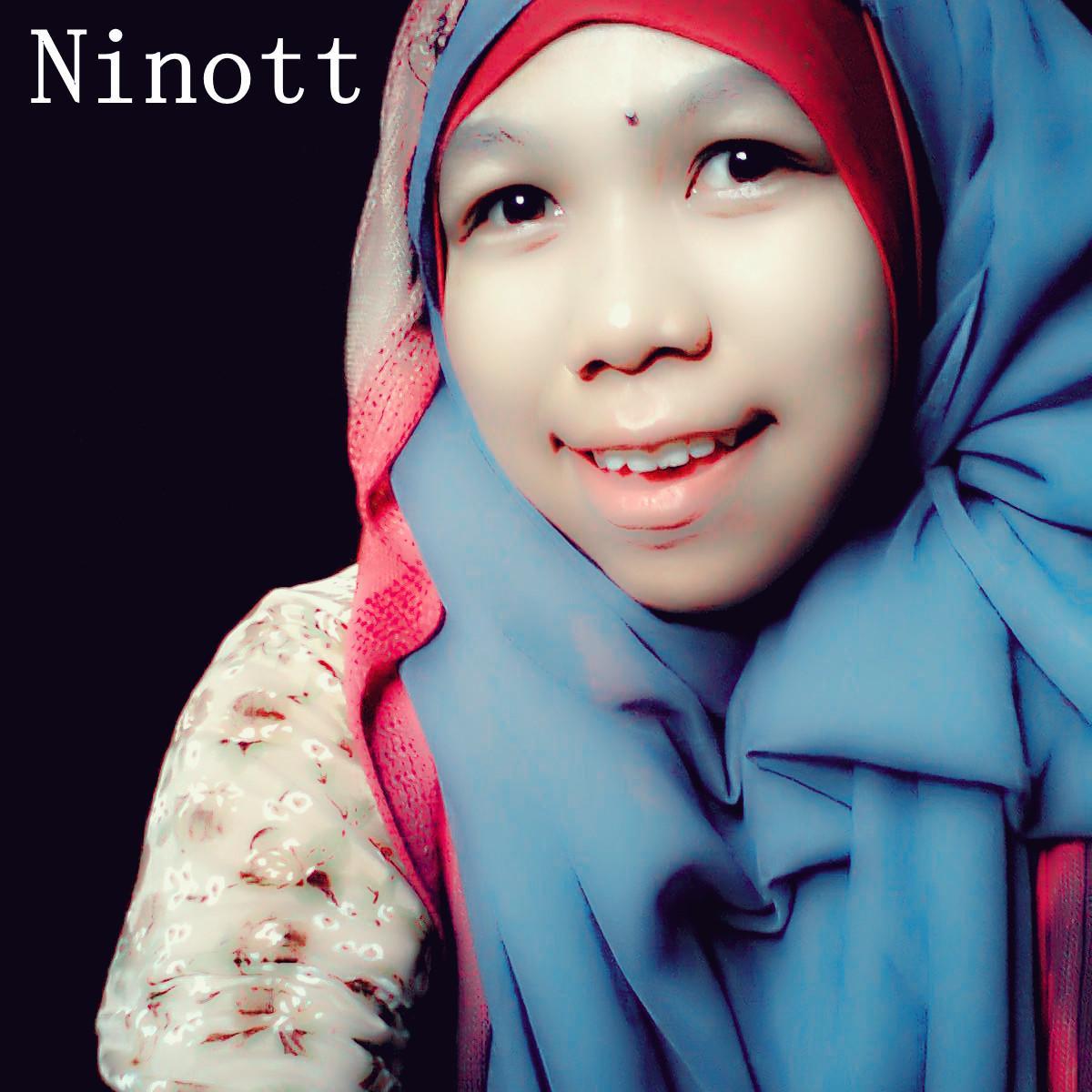 ayu_rini13's profile picture. 