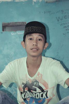 aLdha208's profile picture. Hidup ini simple kLau sakit yea berobat, kLau Lapar yea mkaN kLau putus yea move ON