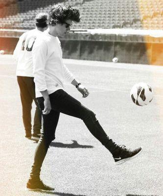 Violet_Harry14's profile picture. My life is full of imaginations and one of my favorite imaginations is meeting Harry Styles