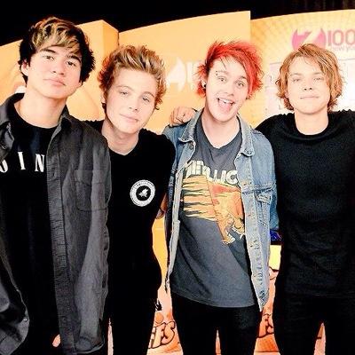 5 Seconds of Summer, The Vamps Foxes and Bastille: 14/06/2014 Joey Graceffa, Strawburry17/Lifeburry, Troye Sivan, Tyler Oakley, Markiplier, HAIM