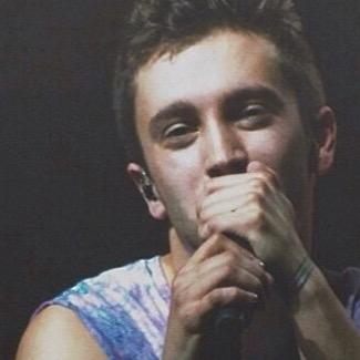 .|and for some reason i smell g•a•s on my hands|.