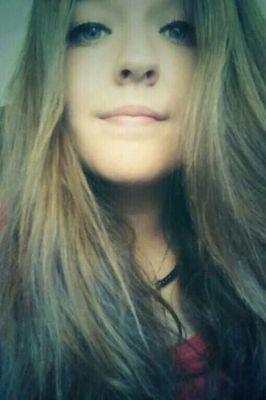 faltas y todo me sobra 🌠