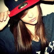 J'aime beaucoup le chant et la danse se sont mes passions et  j ecoute tout le temps les One Direction
