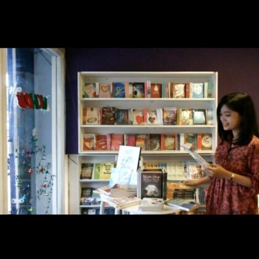 Your future professional auditor & public speaker. Passionate in social activities, books addict & love to learn something new.