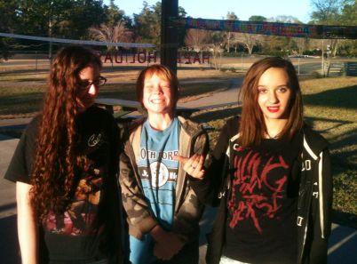 bass212212's profile picture. when.i follow ppl i like to be followed back soo plz if i follow u plz follow back in my photo is me and my two cousins