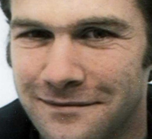 wilm's profile picture. he / him   @wilmz@mastodon.social