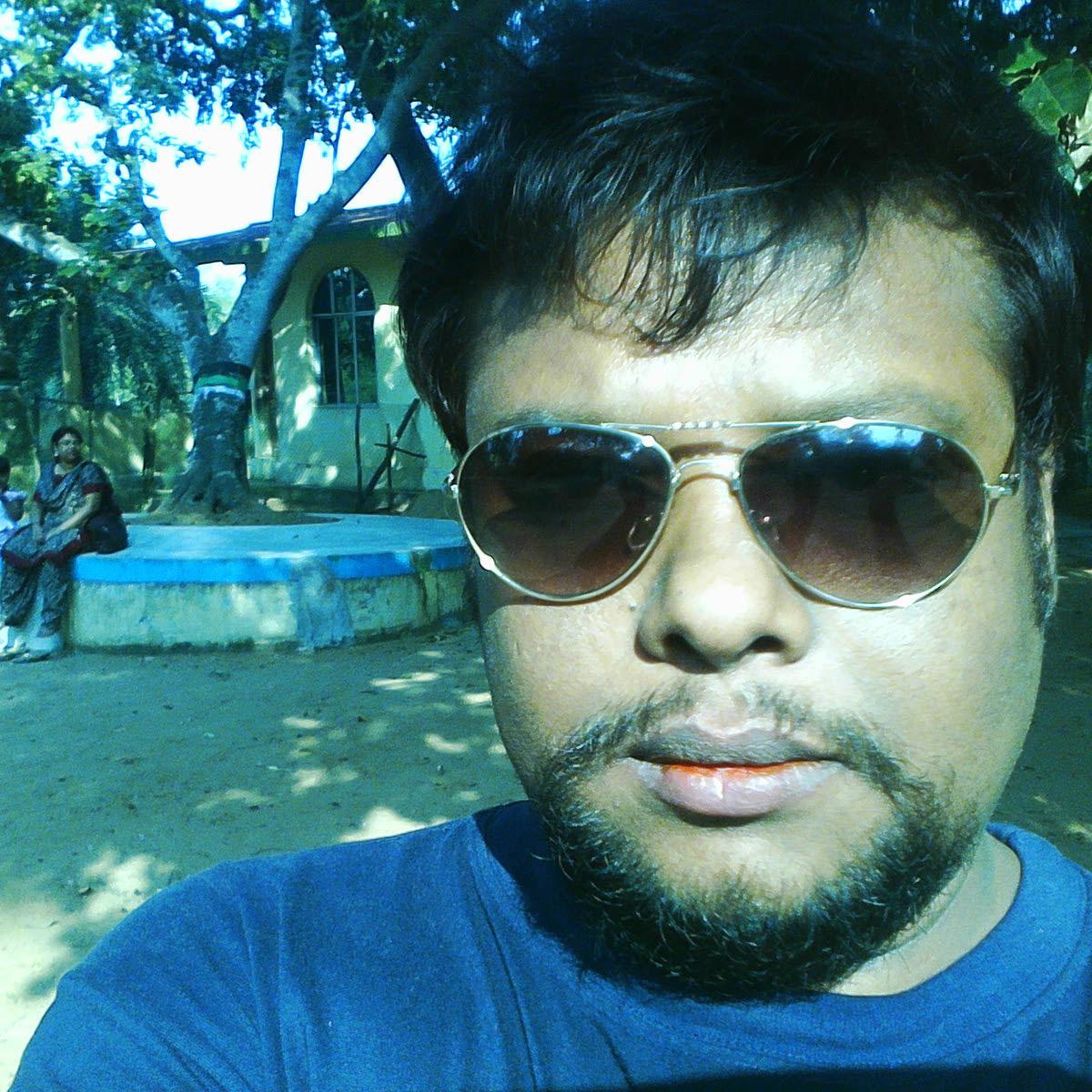 supersoumik's profile picture. 