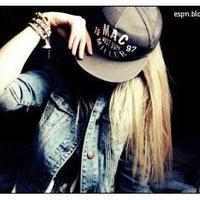 F@tiiii (@ukissme1994) 's Twitter Profile