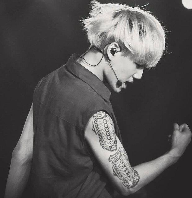 • 10 • EXO-L • IG : Indifyd •