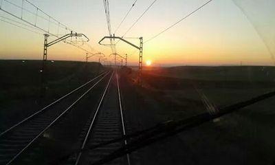 Javohg1's profile picture. Sin musica no voy y menos a otras partes, son maneras de vivir, vivir asi es un arte. Maquinista de tren. Con tablas y a lo loco!