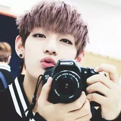 |เพื่อน♥ @Krystal_165 | บอทใหม่นะ เหงาอยู่เลย ไบโอว่างมากกก #วีน่ารักนะ 26/พ.ย./2014
