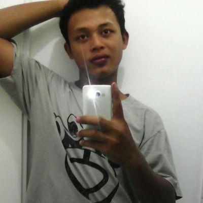 Jangan menyerah kita harus semangat jangan lihat ke atas lihatlah ke bawah