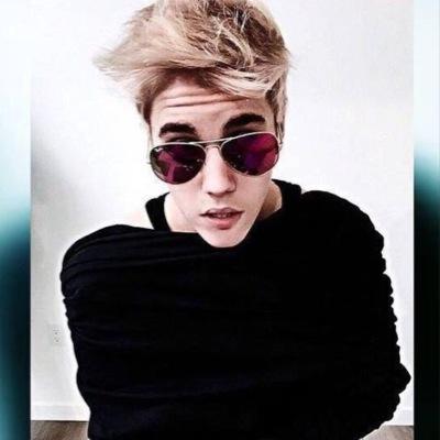 my boyfriend is my king justinbieber my light my smile and my all @justinbieber